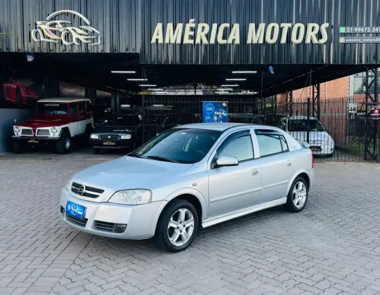 CHEVROLET ASTRA 2.0 MPFI COMFORT 8V FLEX 4P MANUAL