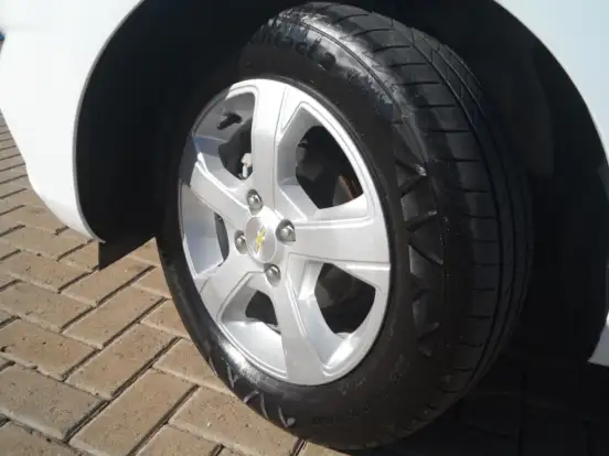 CHEVROLET-ONIX-1.4 MPFI LT 8V FLEX 4P MANUAL CHEVROLET-ONIX-2018