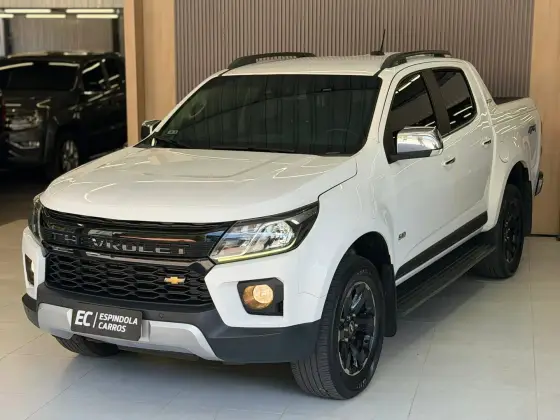 CHEVROLET S10 2.8 16V TURBO DIESEL HIGH COUNTRY CD 4X4 AUTOMÁTICO