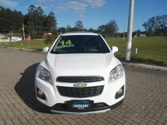 CHEVROLET-TRACKER-2013