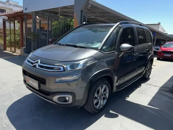 CITROËN AIRCROSS 1.6 SHINE BUSINESS 16V FLEX 4P AUTOMÁTICO CITROËN AIRCROSS 1.6 SHINE BUSINESS 16V FLEX 4P AUTOMÁTICO