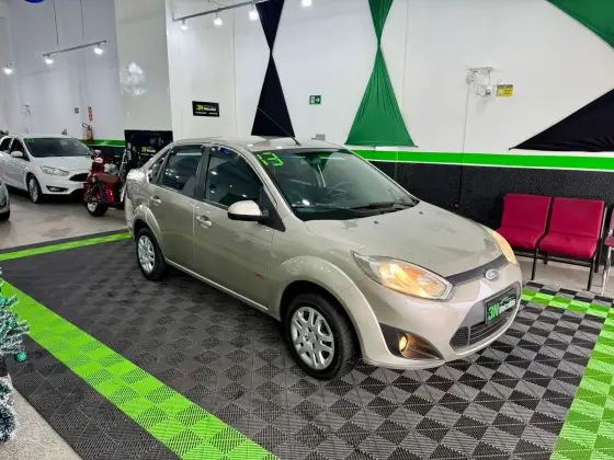 FORD FIESTA 1.6 MPI CLASS SEDAN 8V FLEX 4P MANUAL