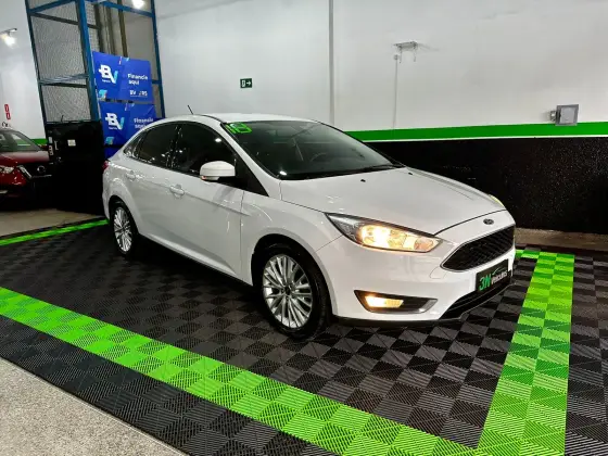 FORD FOCUS 2.0 SE 16V FLEX 4P POWERSHIFT