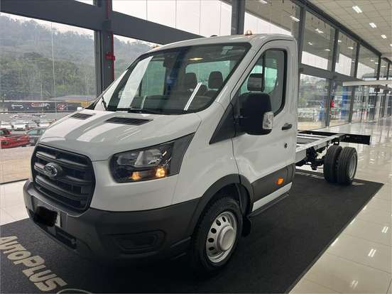 FORD-TRANSIT-2025
