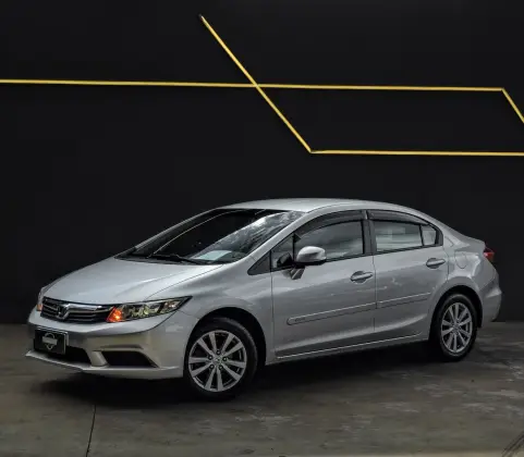 HONDA CIVIC 1.8 LXS 16V FLEX 4P AUTOMÁTICO