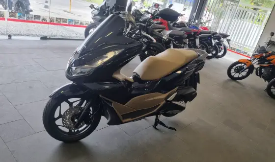 HONDA PCX 160 DLX 
