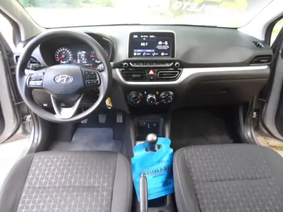 HYUNDAI-HB20-2023