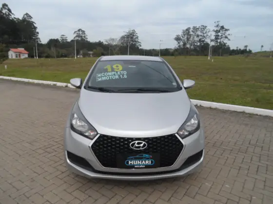 HYUNDAI HB20S 1.6 COMFORT PLUS 16V FLEX 4P AUTOMÁTICO