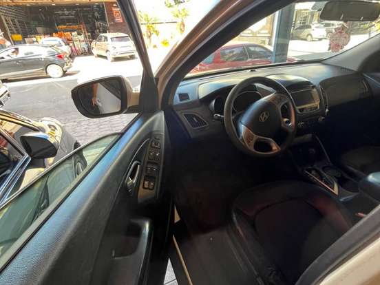 HYUNDAI-IX35-2.0 MPI 4X2 16V FLEX 4P AUTOMÁTICO HYUNDAI-IX35-2013