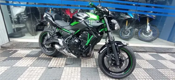KAWASAKI Z650 ABS SE 