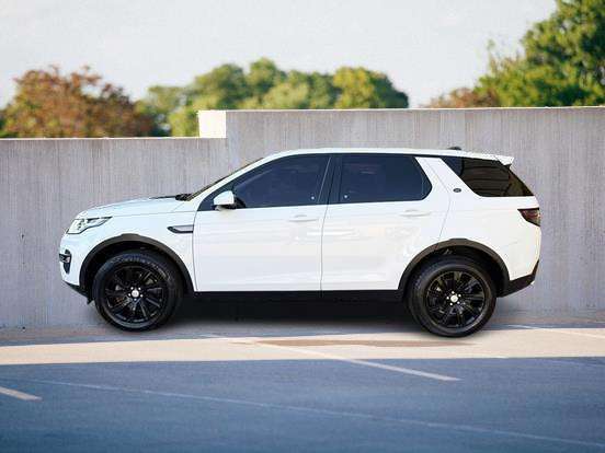 LAND ROVER-DISCOVERY SPORT-2.0 16V TD4 TURBO DIESEL SE 4P AUTOMÁTICO LAND ROVER-DISCOVERY SPORT-2017