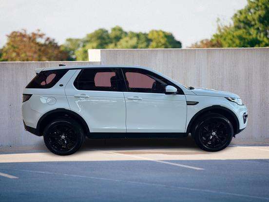 LAND ROVER-DISCOVERY SPORT-2017