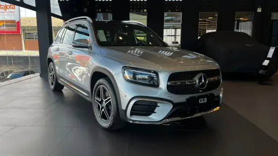 MERCEDES-BENZ GLB 220 2.0 MHEV AMG LINE 4MATIC 8G-DCT