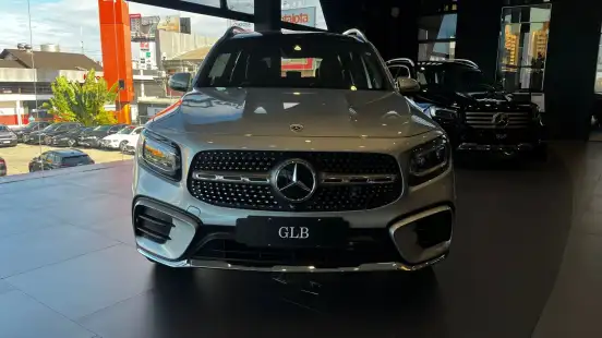 MERCEDES-BENZ-GLB 220-2025