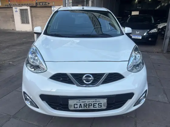 NISSAN MARCH 1.6 SV 16V FLEXSTART 4P XTRONIC