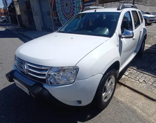 RENAULT DUSTER 2.0 DYNAMIQUE 4X2 16V FLEX 4P AUTOMÁTICO