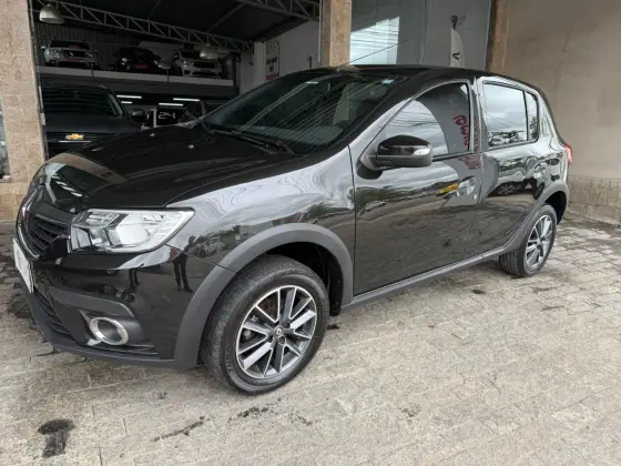 RENAULT SANDERO 1.6 16V SCE FLEX INTENSE X-TRONIC RENAULT SANDERO 1.6 16V SCE FLEX INTENSE X-TRONIC