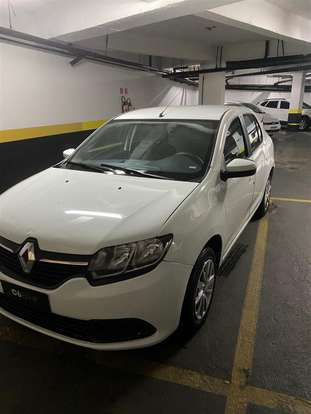 RENAULT-LOGAN-2016