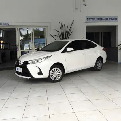 TOYOTA YARIS 1.5 16V FLEX SEDAN XL MULTIDRIVE