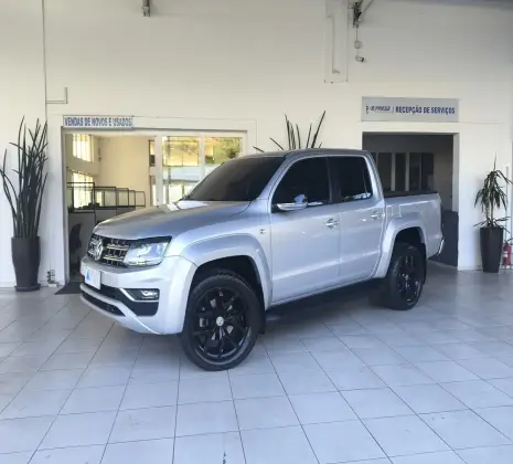 VOLKSWAGEN AMAROK 3.0 V6 TDI DIESEL HIGHLINE CD 4MOTION AUTOMÁTICO