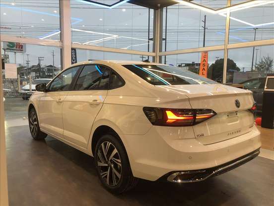 VOLKSWAGEN-VIRTUS-2025