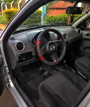 VOLKSWAGEN-GOL-2006