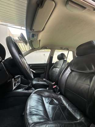 VOLKSWAGEN-GOLF-2006