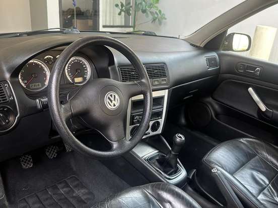 VOLKSWAGEN-GOLF-1.6 MI FLASH 8V FLEX 4P MANUAL VOLKSWAGEN-GOLF-2006