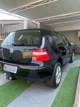 VOLKSWAGEN-GOLF-2006