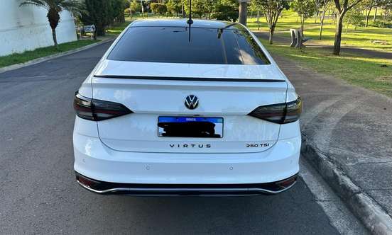 VOLKSWAGEN-VIRTUS-2024