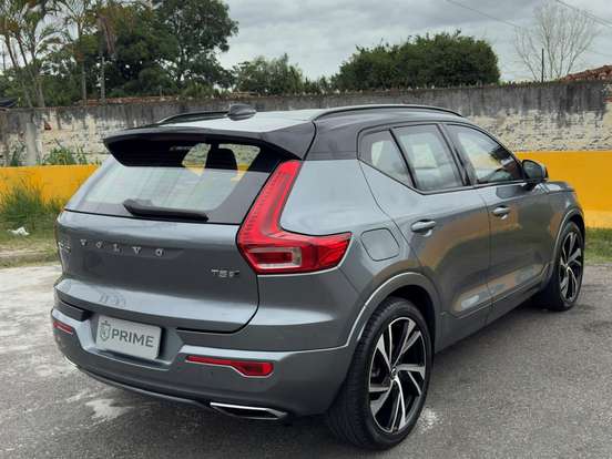VOLVO-XC40-2.0 T5 GASOLINA R-DESIGN AWD GEARTRONIC VOLVO-XC40-2019