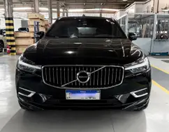 VOLVO XC60 2.0 T8 HYBRID MOMENTUM AWD GEARTRONIC VOLVO XC60 2.0 T8 HYBRID MOMENTUM AWD GEARTRONIC