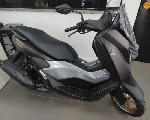 YAMAHA-NMAX CONNECTED 160 ABS-2025