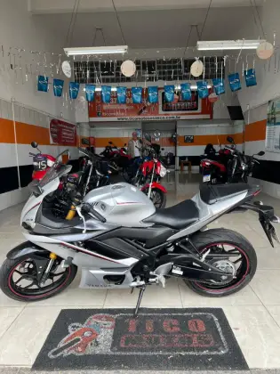YAMAHA YZF R3 ABS 