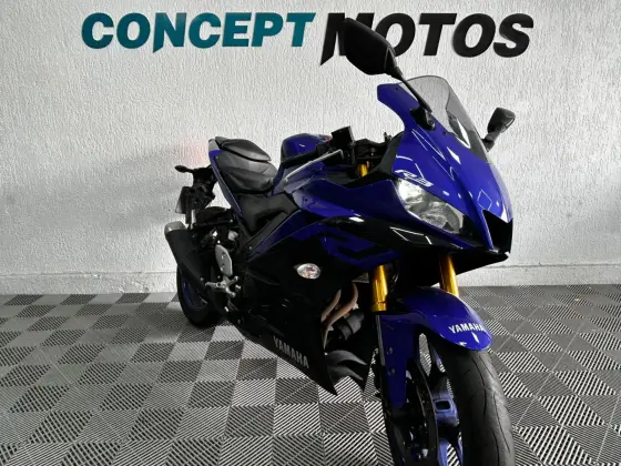 YAMAHA YZF R3 ABS YAMAHA YZF R3 ABS