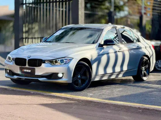 BMW 325i 2.5 SEDAN 24V GASOLINA 4P AUTOMÁTICO BMW 325i 2.5 SEDAN 24V GASOLINA 4P AUTOMÁTICO