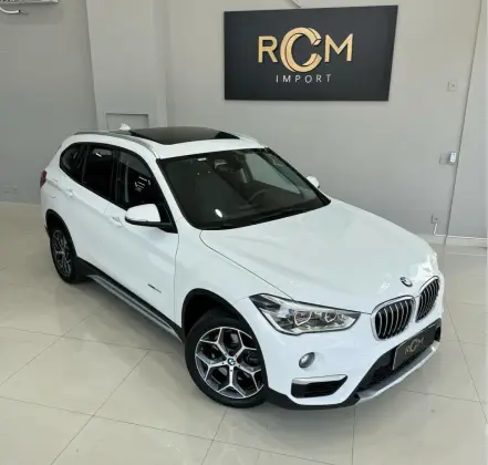 BMW X1 2.0 16V TURBO ACTIVEFLEX SDRIVE20I X-LINE 4P AUTOMÁTICO BMW X1 2.0 16V TURBO ACTIVEFLEX SDRIVE20I X-LINE 4P AUTOMÁTICO