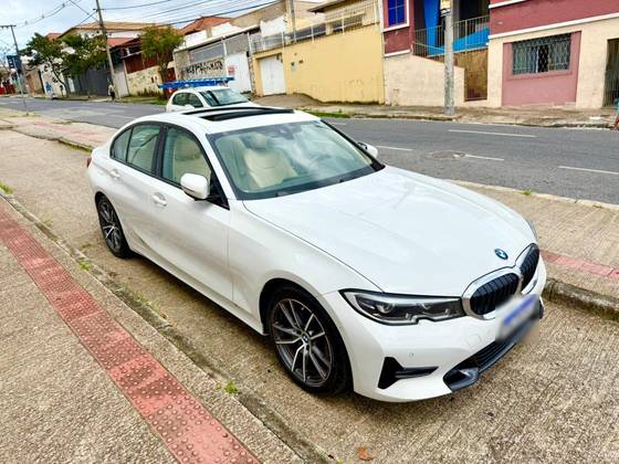 BMW 320i 2.0 16V TURBO GASOLINA SPORT GP AUTOMÁTICO