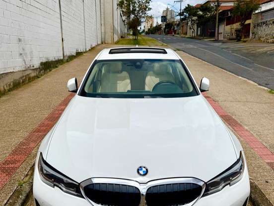 BMW-320i-2.0 16V TURBO GASOLINA SPORT GP AUTOMÁTICO BMW-320i-2020
