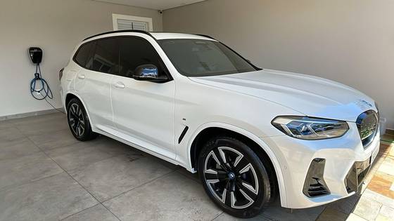 BMW iX3 ELÉTRICO M SPORT