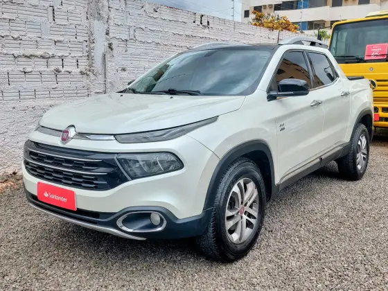 FIAT TORO 2.0 16V TURBO DIESEL VOLCANO 4WD AT9 FIAT TORO 2.0 16V TURBO DIESEL VOLCANO 4WD AT9