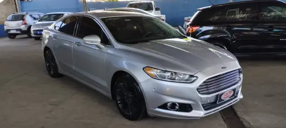 FORD FUSION 2.0 TITANIUM AWD 16V GASOLINA 4P AUTOMÁTICO
