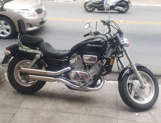 HONDA-750 MAGNA-1997