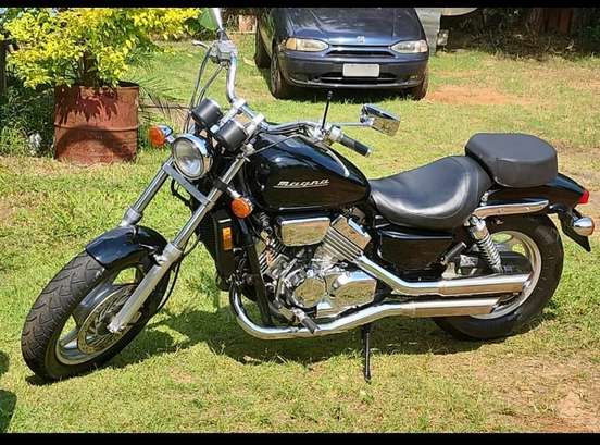 HONDA-750 MAGNA-1997