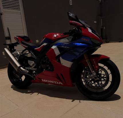 HONDA-CBR 1000RR-R FIREBLADE SP-2021