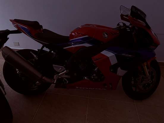 HONDA-CBR 1000RR-R FIREBLADE SP HONDA-CBR 1000RR-R FIREBLADE SP-2021