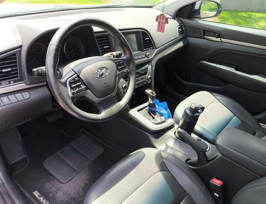 HYUNDAI-ELANTRA-2016
