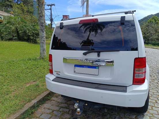 JEEP-CHEROKEE-3.7 LIMITED 4X4 V6 12V GASOLINA 4P AUTOMÁTICO JEEP-CHEROKEE-2012