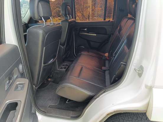 JEEP-CHEROKEE-2012