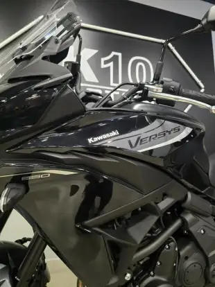 KAWASAKI-VERSYS ABS-2025